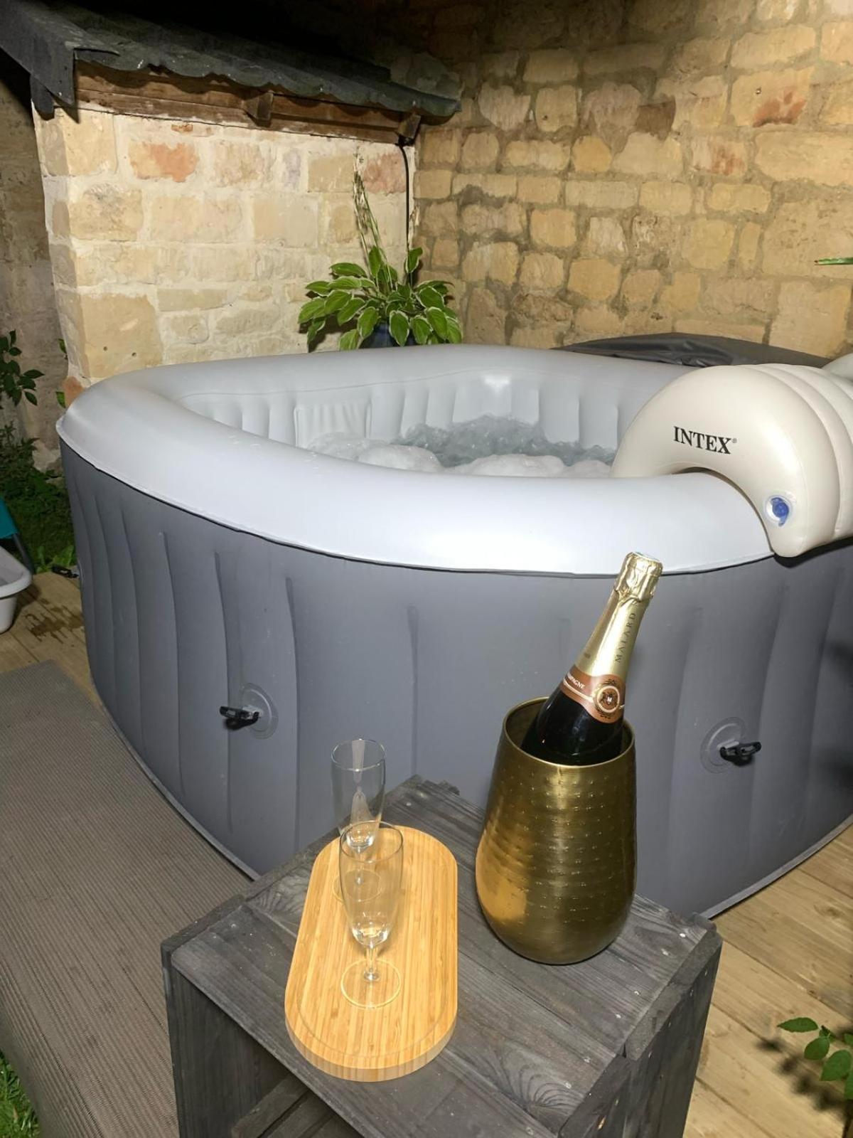 Bulles Et Belle Etoile Spa Proche De Caen Sainte-Croix-Grand-Tonne Εξωτερικό φωτογραφία